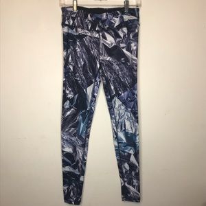 Lucy Revolution Run Tights Multi Foil Print
